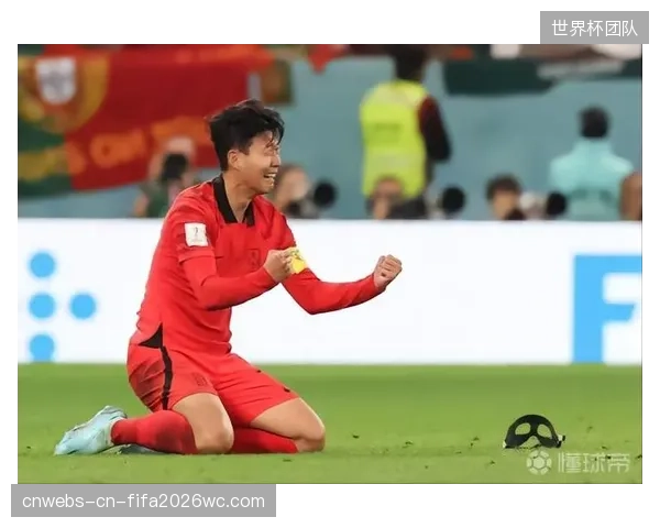 经验丰富的门将金承奎将是后防线的指挥官，他的稳定发挥对韩国队至关重要。